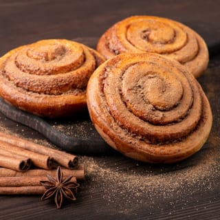 Cinnamon Roll 